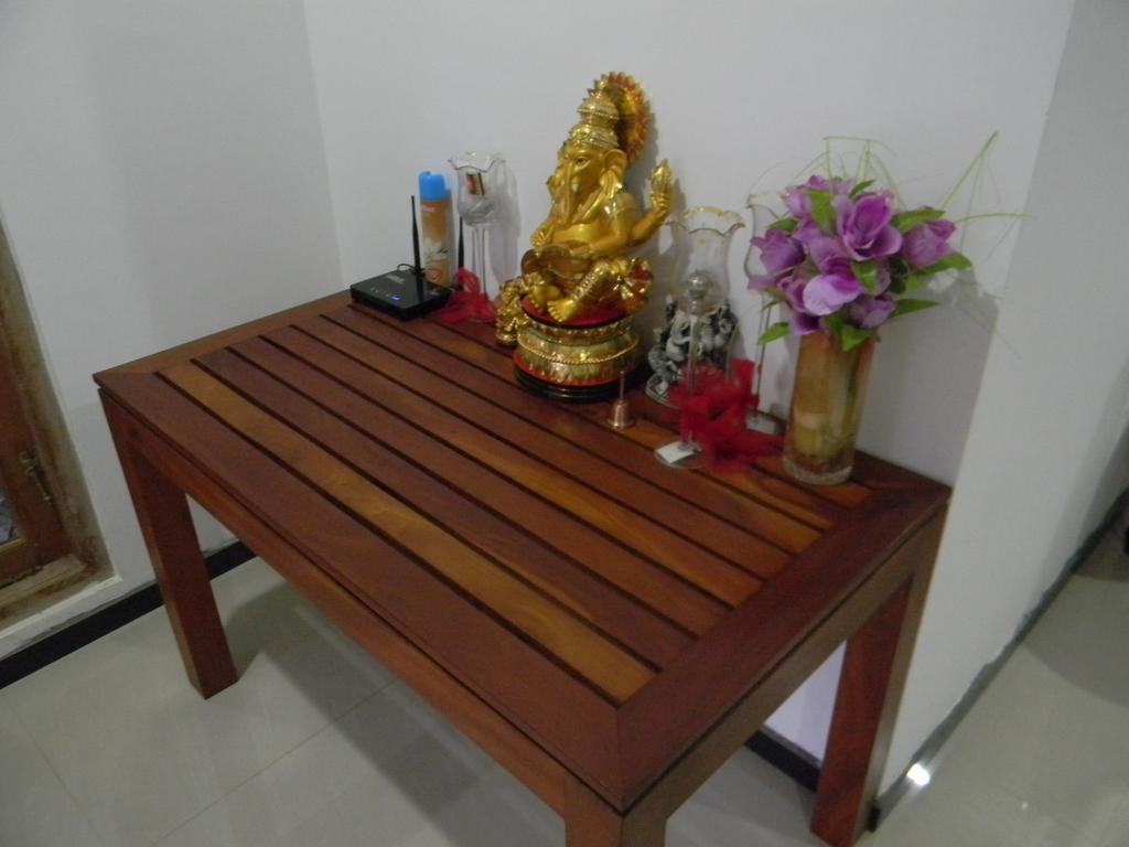 Om Villa Hikkaduwa Luaran gambar