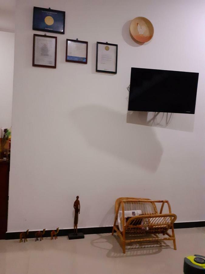 Om Villa Hikkaduwa Luaran gambar